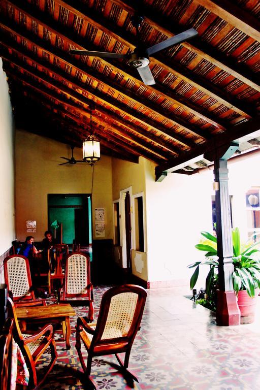 Hostal Sonati Leon Ngoại thất bức ảnh