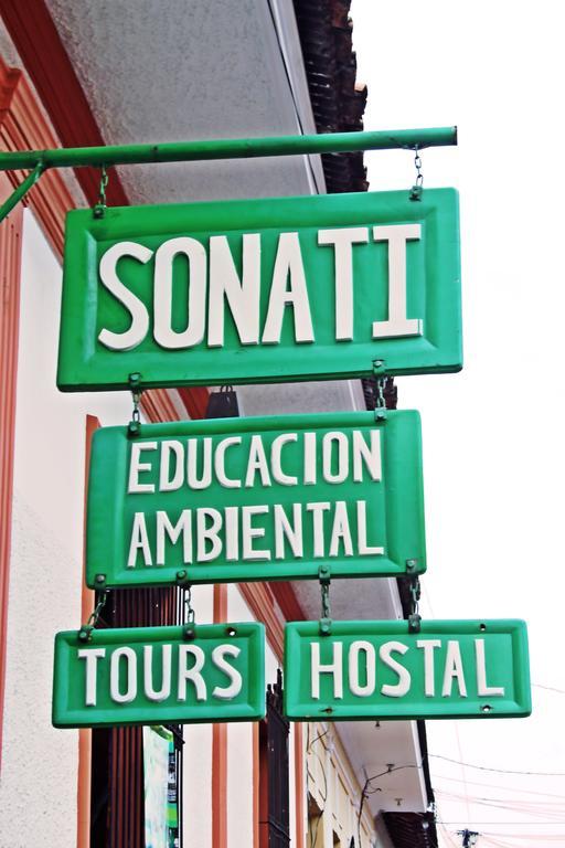 Hostal Sonati Leon Ngoại thất bức ảnh