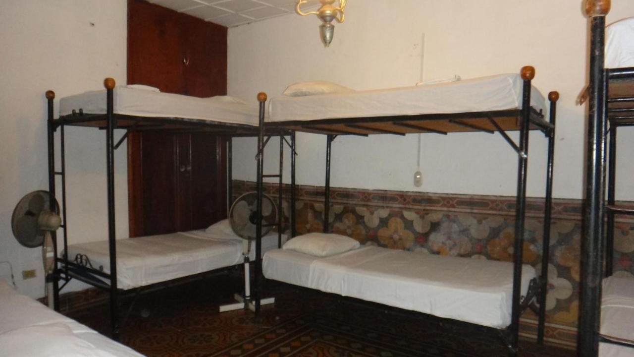 Hostal Sonati Leon Ngoại thất bức ảnh